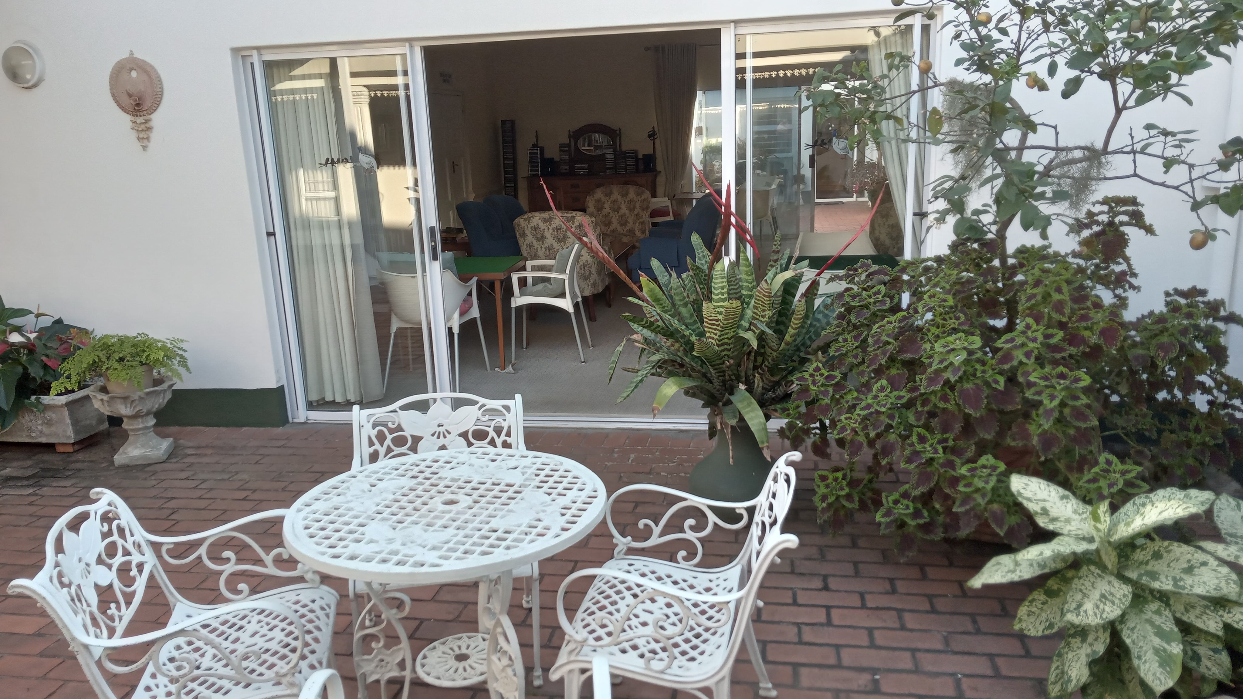 protected courtyard-min